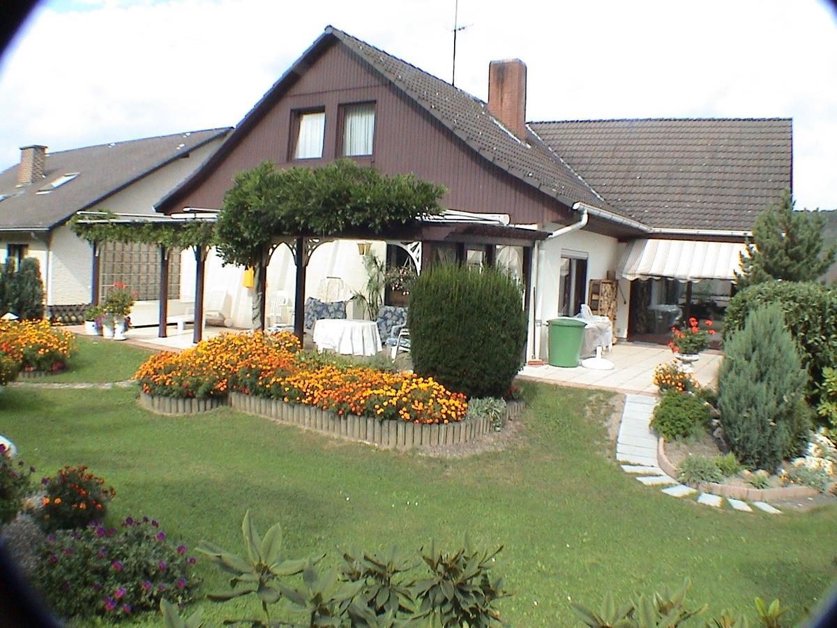 Gaestehaus Am Ahornweg Bernkastel-Kues Luaran gambar